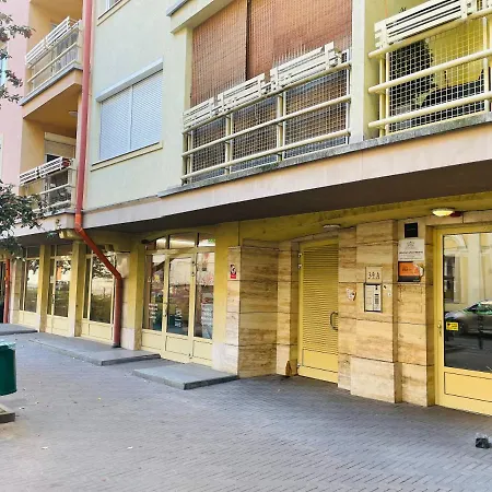 Peony Hollo - Free Garage Under The House Apartament Budapeszt