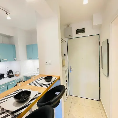 Appartement Peony Hollo - Free Garage Under The House *